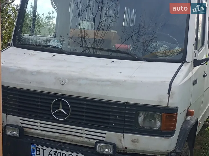 Mercedes-Benz T2 1991