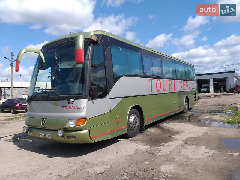 Mercedes-Benz Tourismo 2002