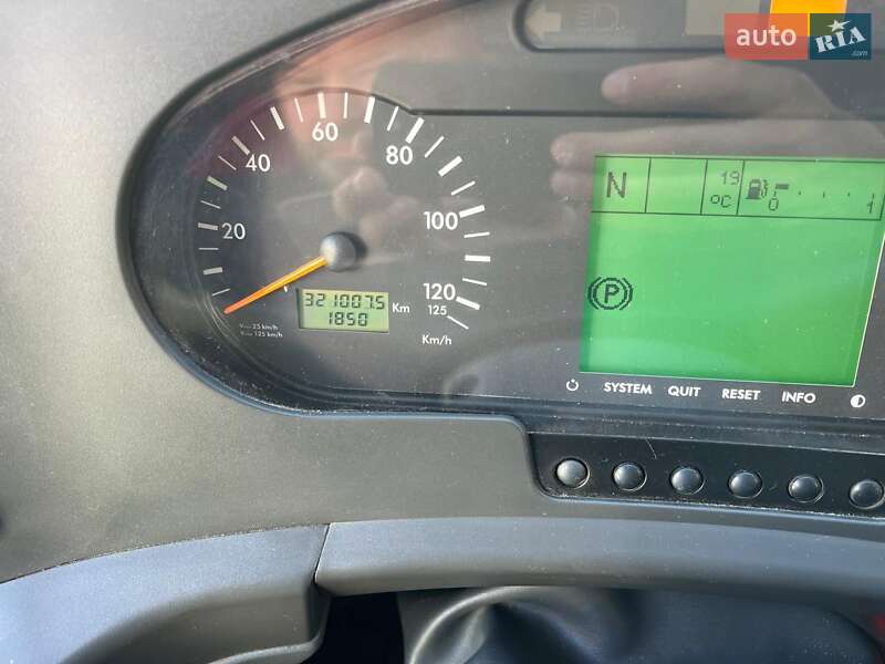 Туристичний / Міжміський автобус Mercedes-Benz Travego 2006 в Чернівцях фото 26 Туристичний / Міжміський автобус Mercedes-Benz Travego 2006 в Чернівцях