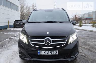 Минивэн Mercedes-Benz V-Class 2015 в Киеве