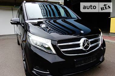 Минивэн Mercedes-Benz V-Class 2015 в Киеве