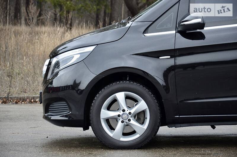 Мінівен Mercedes-Benz V-Class 2015 в Києві