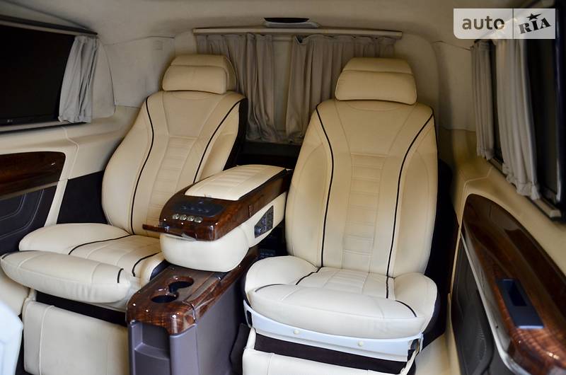 Мінівен Mercedes-Benz V-Class 2015 в Києві