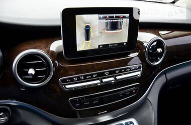 Минивэн Mercedes-Benz V-Class 2015 в 