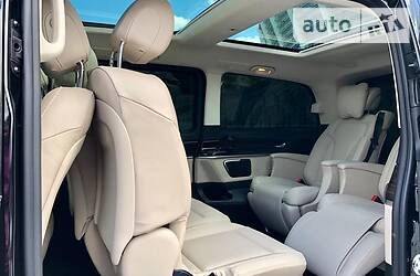  Mercedes-Benz V-Class 2020 в 
