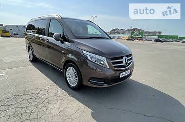 Минивэн Mercedes-Benz V-Class 2017 в Одессе