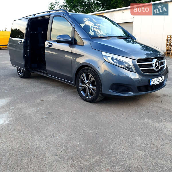 Минивэн Mercedes-Benz V-Class 2017 в Бердичеве