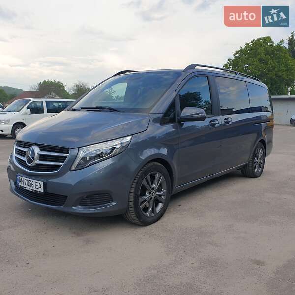 Минивэн Mercedes-Benz V-Class 2017 в Бердичеве