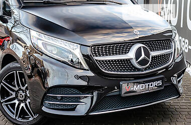 Минивэн Mercedes-Benz V-Class 2019 в 