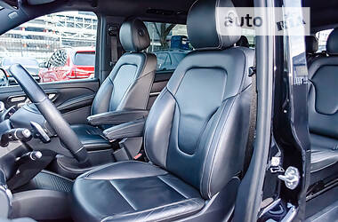 Минивэн Mercedes-Benz V-Class 2019 в 