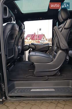 Минивэн Mercedes-Benz V-Class 2018 в 