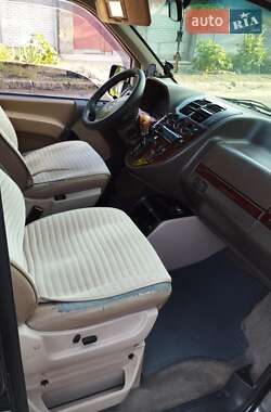 Минивэн Mercedes-Benz V-Class 1997 в 