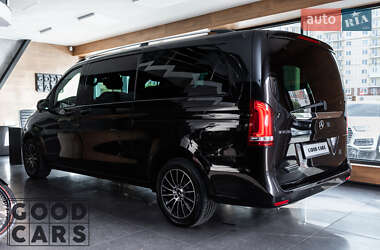Минивэн Mercedes-Benz V-Class 2016 в 