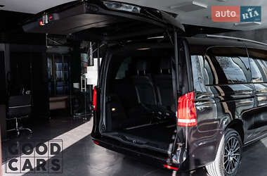 Минивэн Mercedes-Benz V-Class 2016 в 