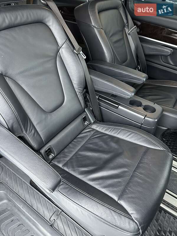 Минивэн Mercedes-Benz V-Class 2015 в Вараше фото 48 Минивэн Mercedes-Benz V-Class 2015 в Вараше