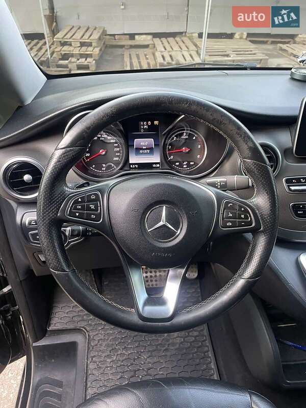 Минивэн Mercedes-Benz V-Class 2016 в Хмельницком