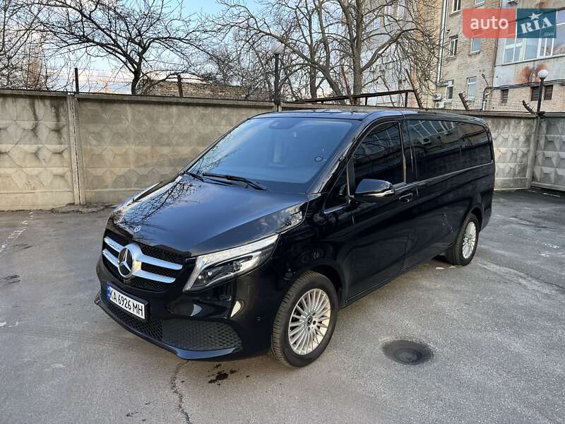 Минивэн Mercedes-Benz V-Class 2019 в Киеве