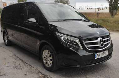 Минивэн Mercedes-Benz V-Class 2016 в Киеве