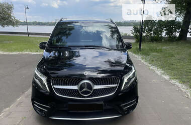 Мінівен Mercedes-Benz V-Class 2021 в Києві