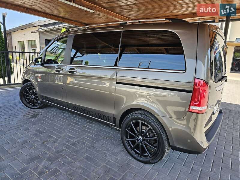 Минивэн Mercedes-Benz V-Class 2015 в Коломые