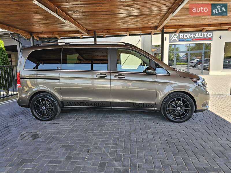 Минивэн Mercedes-Benz V-Class 2015 в Коломые