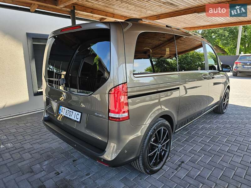 Минивэн Mercedes-Benz V-Class 2015 в Коломые