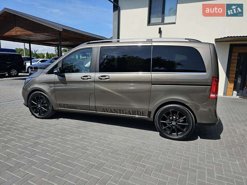 Минивэн Mercedes-Benz V-Class 2015 в Коломые