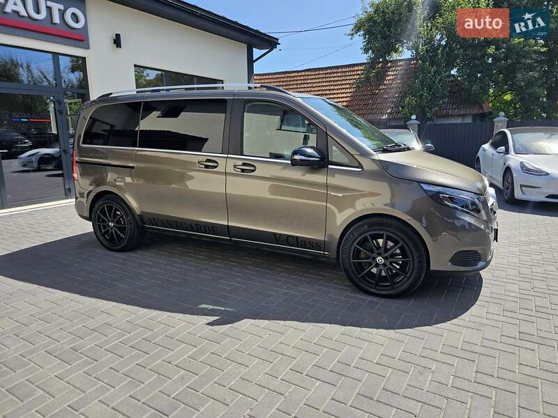 Минивэн Mercedes-Benz V-Class 2015 в Коломые