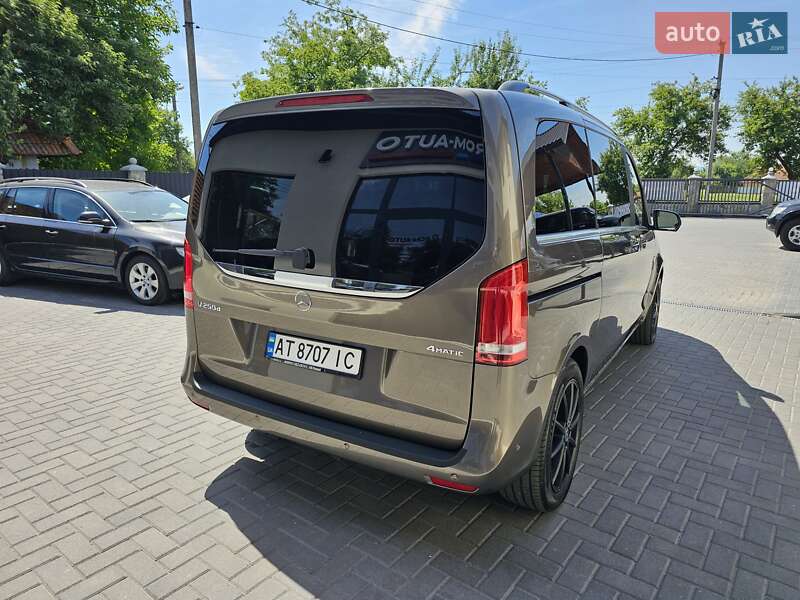 Минивэн Mercedes-Benz V-Class 2015 в Коломые