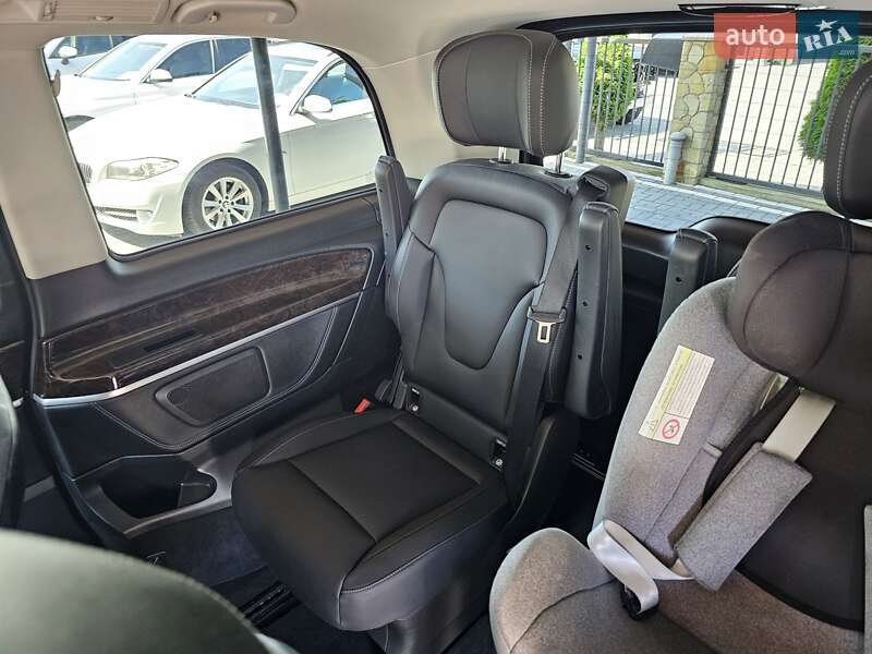 Минивэн Mercedes-Benz V-Class 2015 в Коломые
