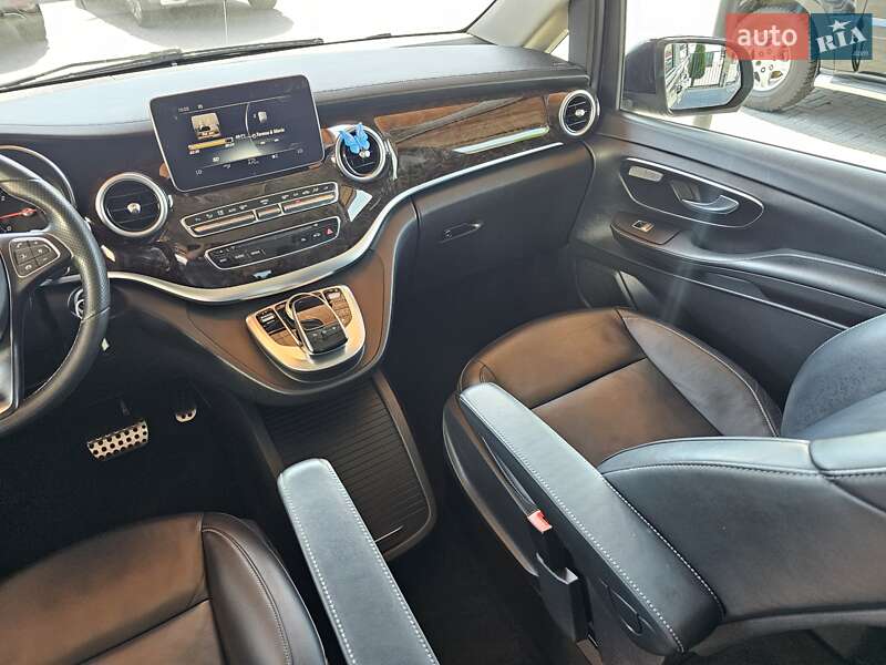 Минивэн Mercedes-Benz V-Class 2015 в Коломые