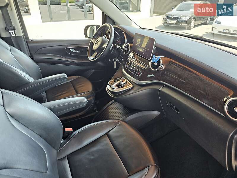 Минивэн Mercedes-Benz V-Class 2015 в Коломые