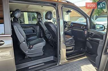 Минивэн Mercedes-Benz V-Class 2015 в 