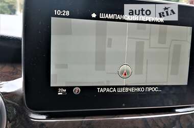 Минивэн Mercedes-Benz V-Class 2015 в 