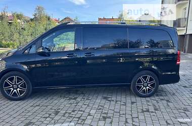 Минивэн Mercedes-Benz V-Class 2023 в 