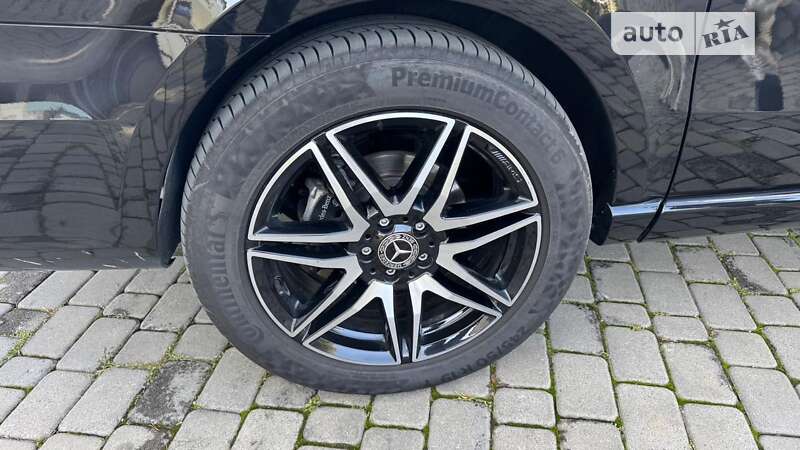 Мінівен Mercedes-Benz V-Class 2023 в Івано-Франківську