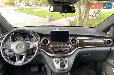 Мінівен Mercedes-Benz V-Class 2016 в 