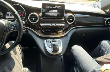 Минивэн Mercedes-Benz V-Class 2018 в 