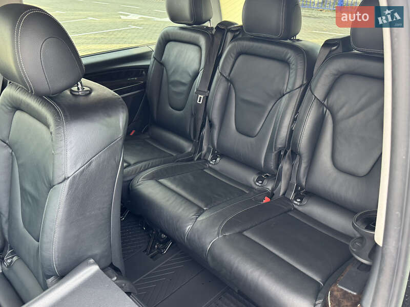 Мінівен Mercedes-Benz V-Class 2016 в Тернополі