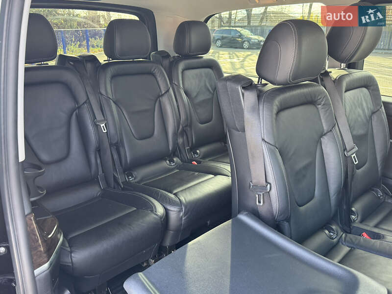 Мінівен Mercedes-Benz V-Class 2016 в Тернополі