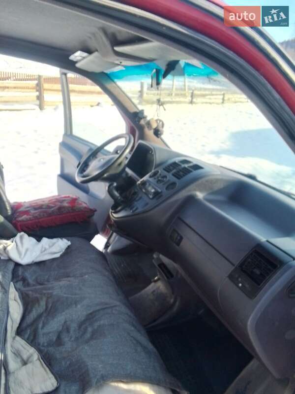 Мінівен Mercedes-Benz V-Class 2002 в Славському