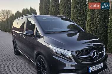 Минивэн Mercedes-Benz V-Class 2021 в Дубно