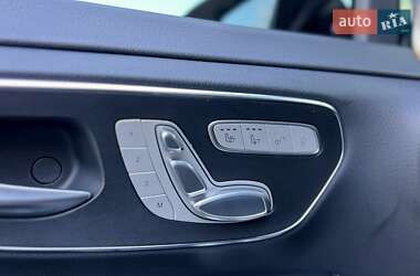 Мінівен Mercedes-Benz V-Class 2022 в 