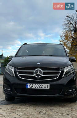 Минивэн Mercedes-Benz V-Class 2016 в 