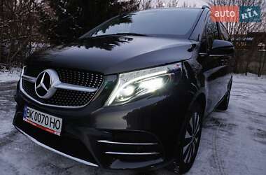 Мінівен Mercedes-Benz V-Class 2021 в 