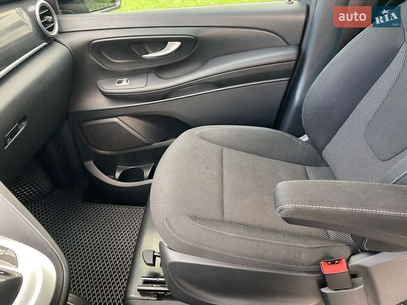 Мінівен Mercedes-Benz V-Class 2017 в Івано-Франківську