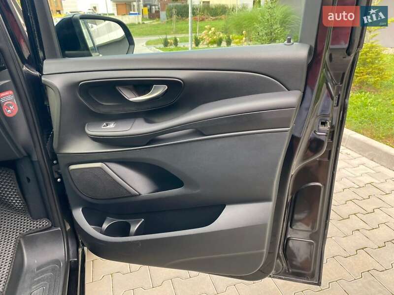 Мінівен Mercedes-Benz V-Class 2017 в Івано-Франківську