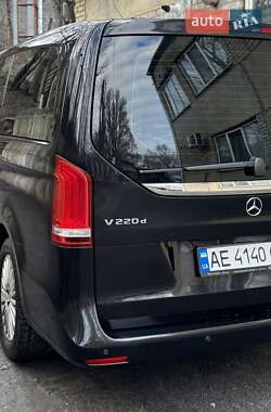 Минивэн Mercedes-Benz V-Class 2020 в Днепре