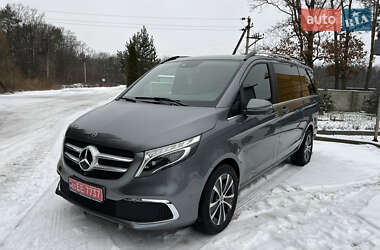 Мінівен Mercedes-Benz V-Class 2019 в Луцьку