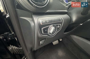 Минивэн Mercedes-Benz V-Class 2022 в 
